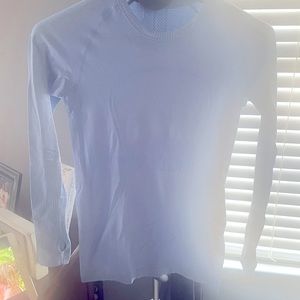 Lululemon long sleeve fitted shirt